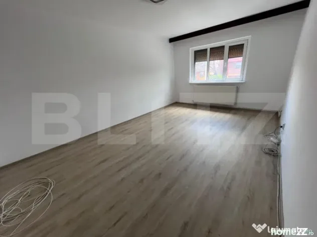 Apartament decomandat, 52 mp, zona Rovine - Craiova (Dolj)