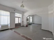 Casa cu vad comercial in Salonta 