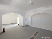 Casa cu vad comercial in Salonta 