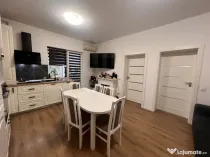 Apartament 3 camere, 53 mp, zona Sasar