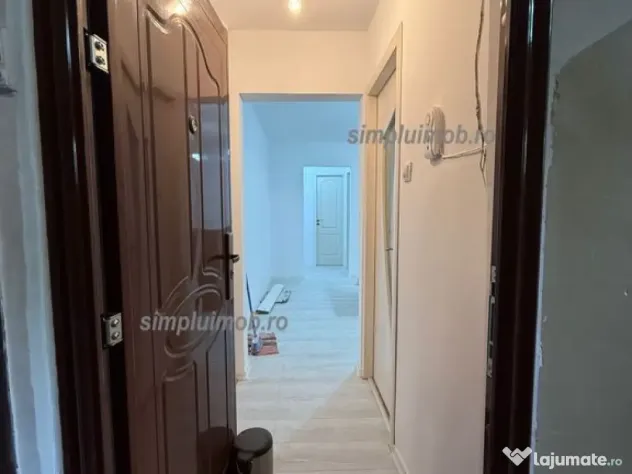 2 Camere Renovat Luica/Piata Resita