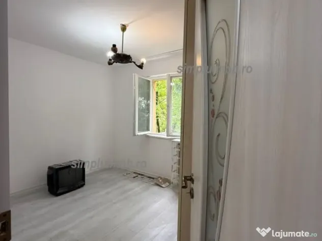 2 Camere Renovat Luica/Piata Resita