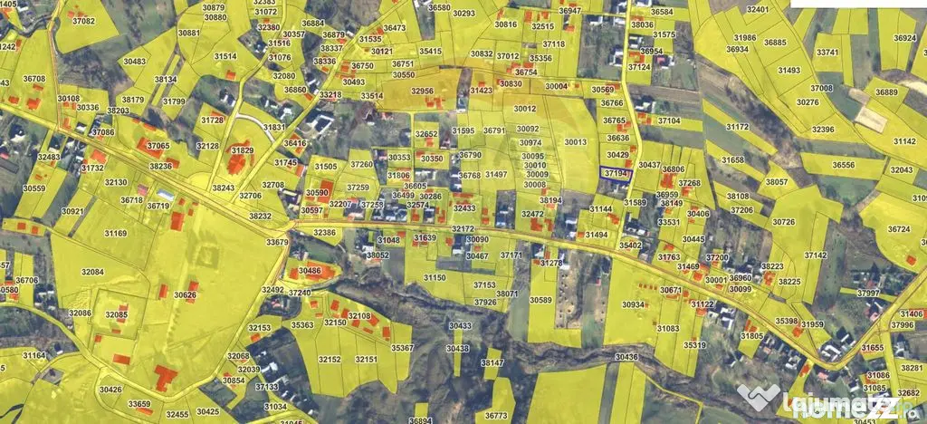 Casă / Vilă cu 3 camere de vânzare-Cacica-Suceava - Cacica (Suceava)