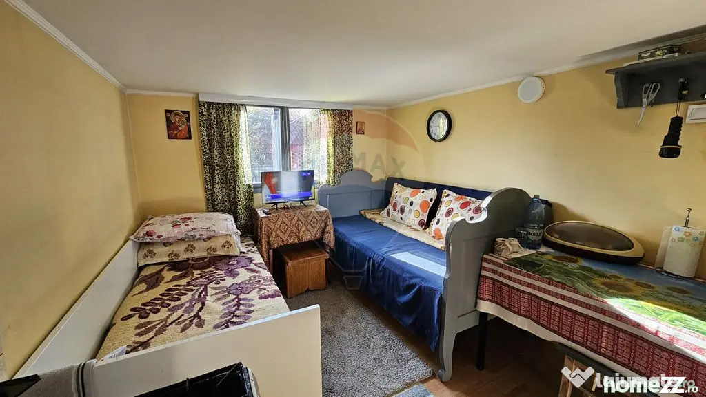 Casă / Vilă cu 3 camere de vânzare-Cacica-Suceava - Cacica (Suceava)
