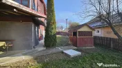 Casă / Vilă cu 3 camere de vânzare-Cacica-Suceava 
