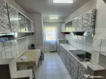 Apartament cu 4 camere de vanzare, 69.51 mp, Micro 17