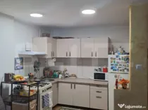Apartament 2 camere la casă cu curte comună și parcare, G
