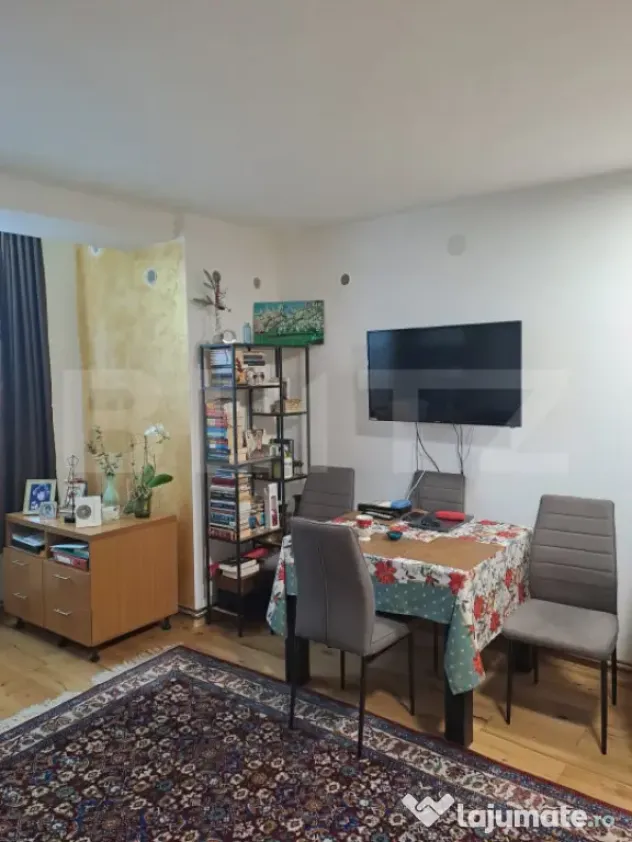 Apartament 2 camere la casă cu curte comună și parcare, G