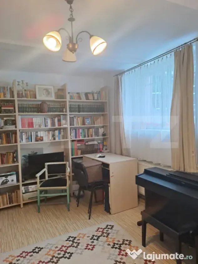 Apartament 2 camere la casă cu curte comună și parcare, G