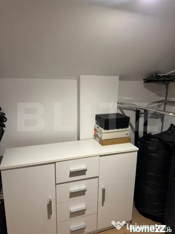 Apartament cu 3 camere, 90mp, parcare subterana, boxa, zona - Floresti (Cluj)