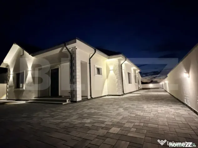 Casa P+M, 232 mp, 732 mp teren, zona Ionumi - Craiova (Dolj)