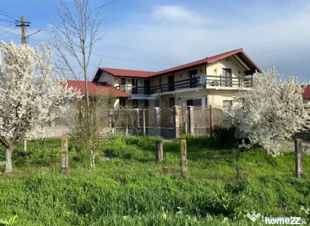 CASA MODERNA cu 1,6 HA LIVADA - Cioranii De Jos (Prahova)
