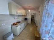 Casă / Vilă cu 6 camere de vânzare în zona Darmanesti 