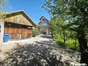 Casă / Vilă cu 6 camere de vânzare în zona Darmanesti 