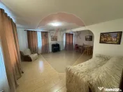 Casă / Vilă cu 6 camere de vânzare în zona Darmanesti 