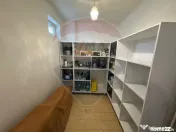Casă / Vilă cu 6 camere de vânzare în zona Darmanesti 