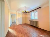 Casă de vanzare cu curte | 4 camere | Zona Gorjului | Te... 