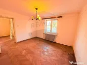 Casă de vanzare cu curte | 4 camere | Zona Gorjului | Te... 