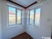 Casă de vanzare cu curte | 4 camere | Zona Gorjului | Te... 
