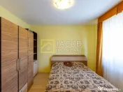 Duplex intreg sau 1/2 Duplex, de inchiriat, in cartierul Se 