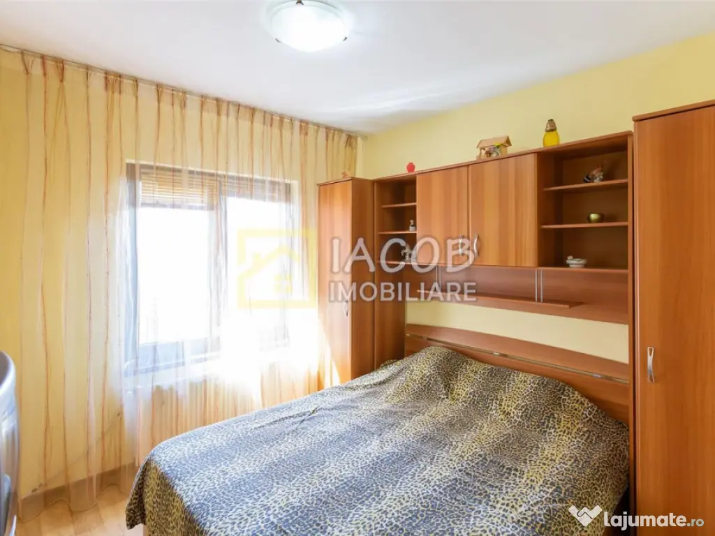 Duplex intreg sau 1/2 Duplex, de inchiriat, in cartierul Se