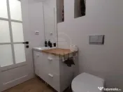 Apartament 2 camere semidecomandat zona Avram Iancu 