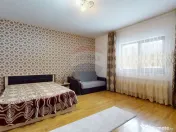 Casă de vacanță/Pensiune | Bran | 728 mp curte 