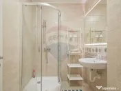 Lumina,spatiu, confort-apartament 3 camere si 2 balcoane ... 