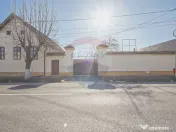 Casă de vânzare în centrul localității Prejmer, tere... 