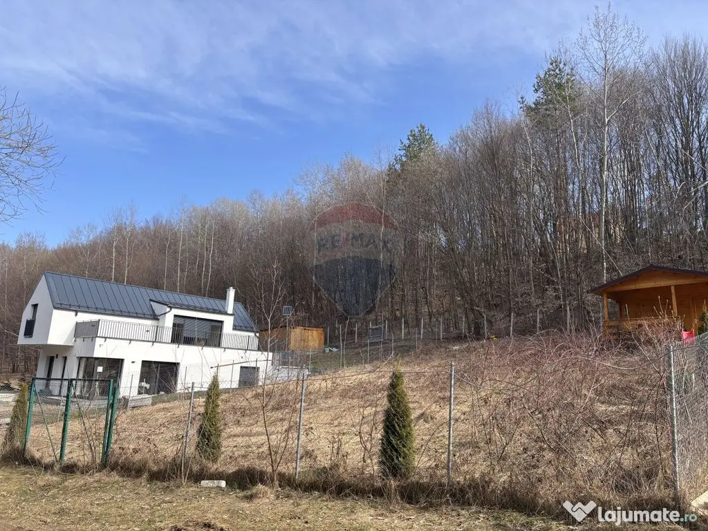 Teren de constructii Cisnadioara, zona Apfelhouse