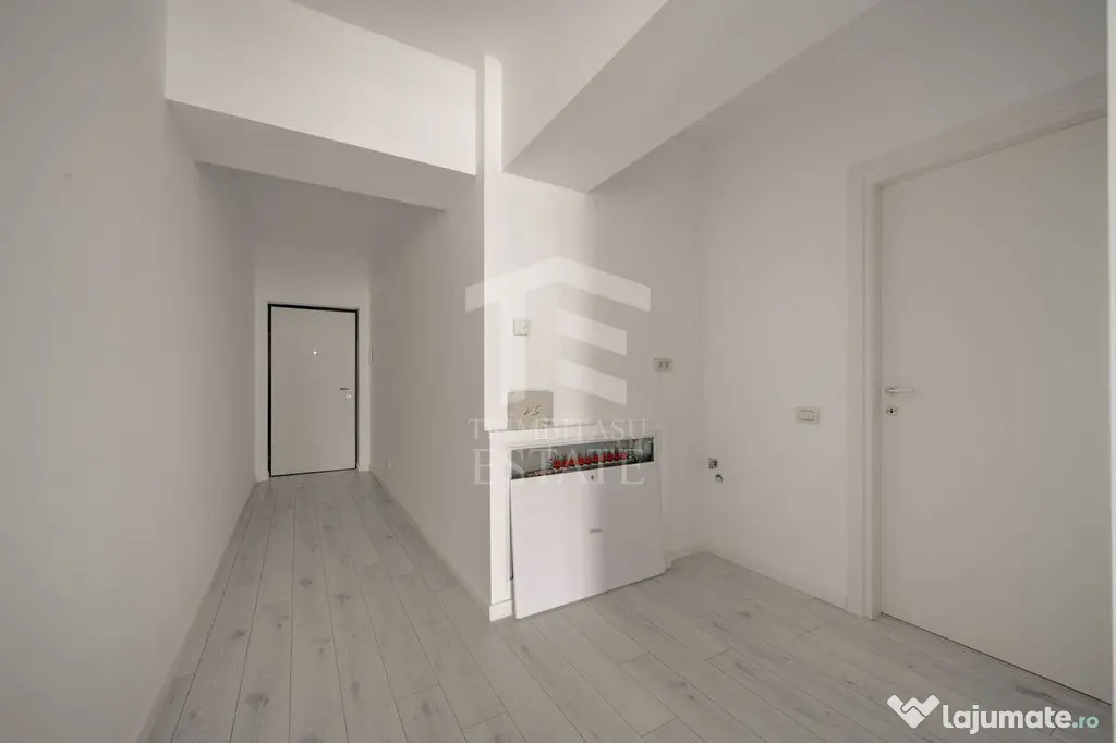 3 CAMERE VEDERE SUPERBA SPRE LAC BLOC NOU FINALIZAT TERAS...