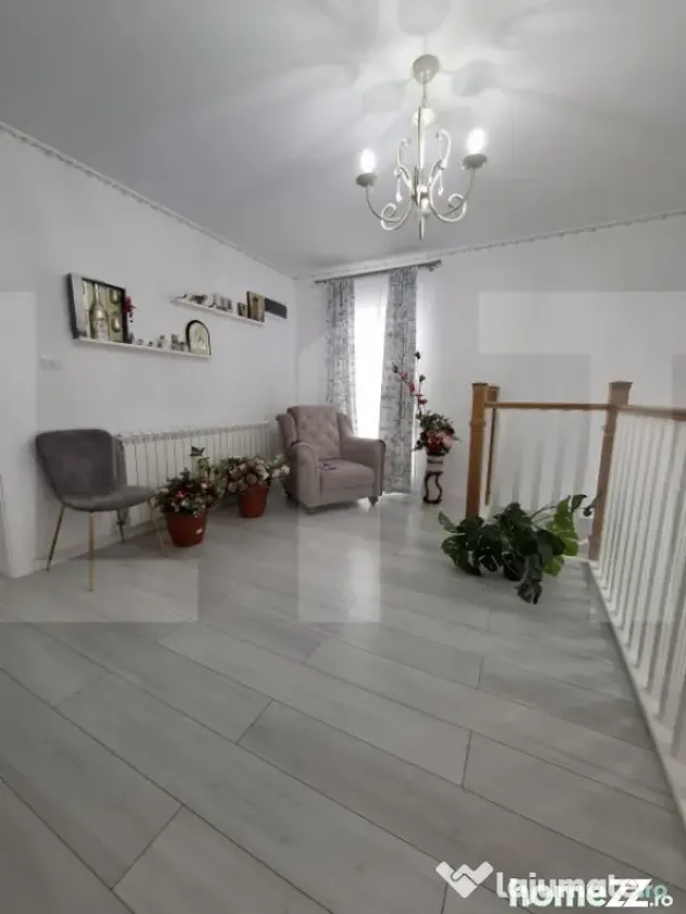Proprietate modernă cu două locuințe – Zonă Centrală