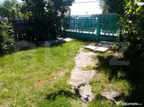 Teren intravilan suprafata 1700mp, utilitati pe teren , supe