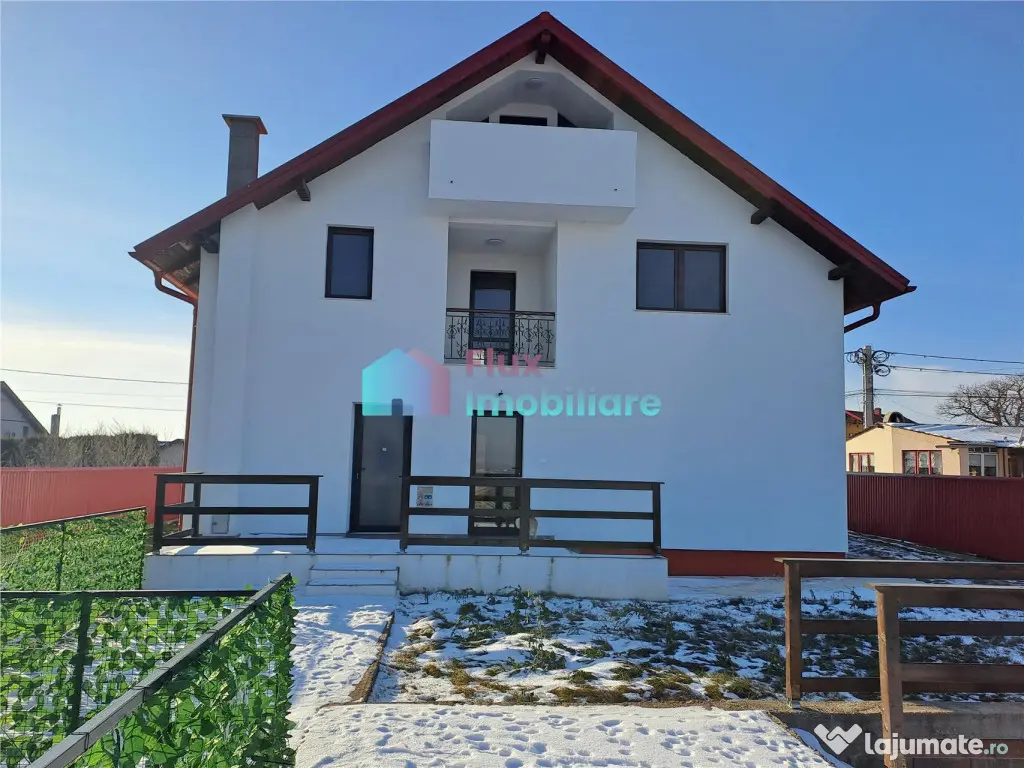 Vila spatioasa in Liteni Moara