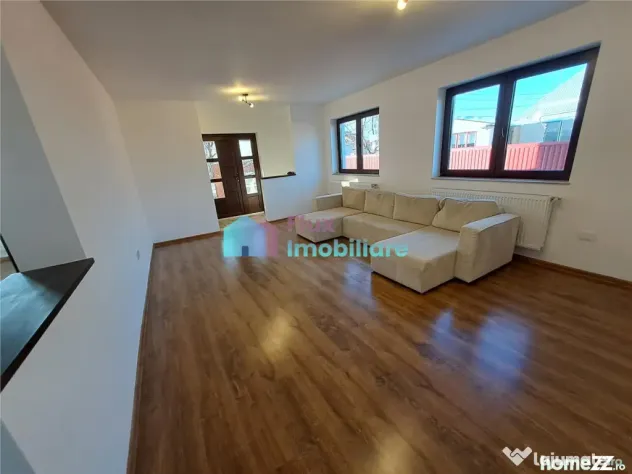 Vila spatioasa in Liteni Moara
