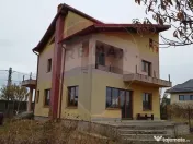 Vanzare Casă / Vilă 5 camere Saftica Primarie 