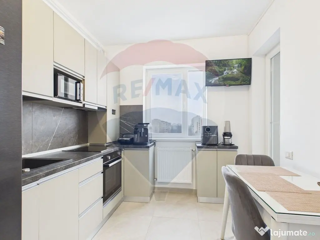 Apartament confortabil de 4 camere gata de mutat in Odei ...