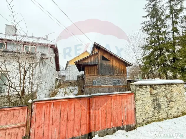 Casă cu Teren de Vânzare în Gura Humorului – strada ... - Gura Humorului (Suceava)