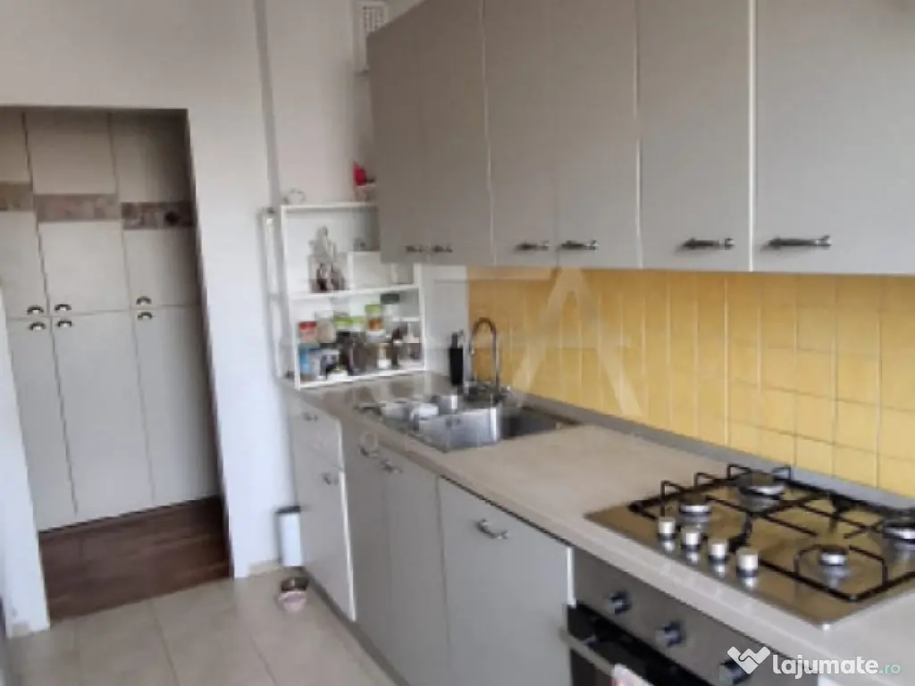 3 camere Vatra Luminoasă, centrală, et. 3, an 2013, 72 mp