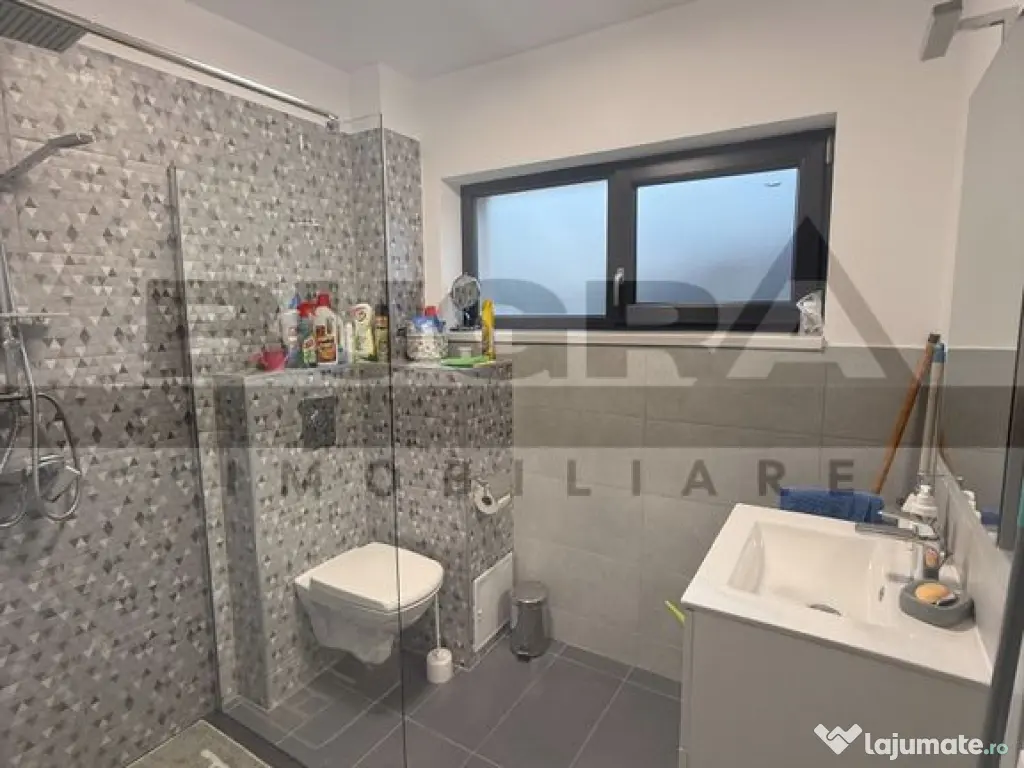 Casa individuala nouă, teren 450 mp, zona Dezmir