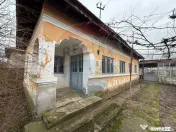 Casă / Vilă cu 3 camere de vânzare 