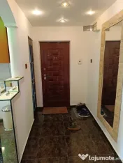 Apartament 3 camere C.R.Vivu 