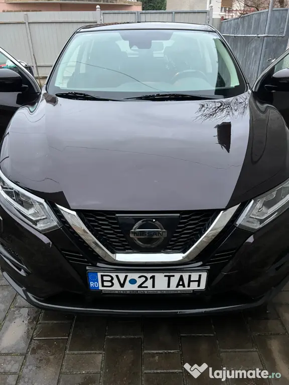 Nissan Qashqai 1,2 benzina, manual, 124500 km