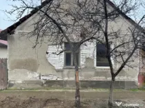 Proprietate de vânzare în Sânpaul – casă + teren mare