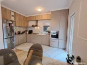 Duplex finisaje moderne situat in Floresti zona Terra 