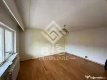 Apartament 3 camere str. Constantin Roman Vivu