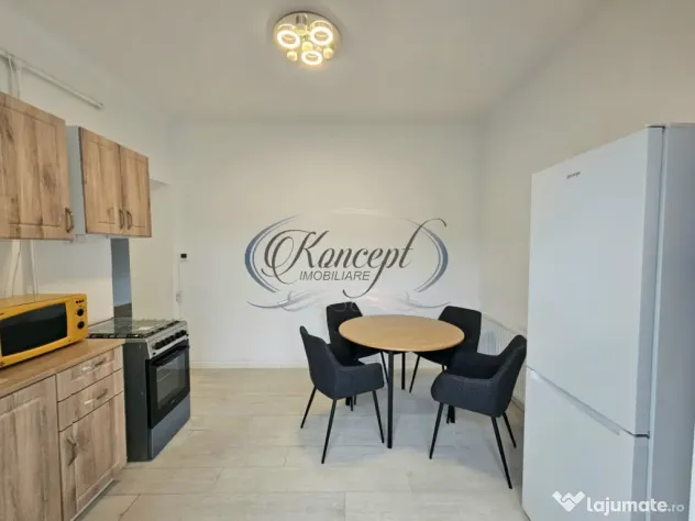 Proprietate renovata cu boxa generoasa pe Bulevardul 21 Dece