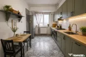 Apartament 3 camere | Decomandat | Stefan cel Mare - zona ce 