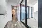 Apartament cu 3 camere de închiriat în zona Centrala 