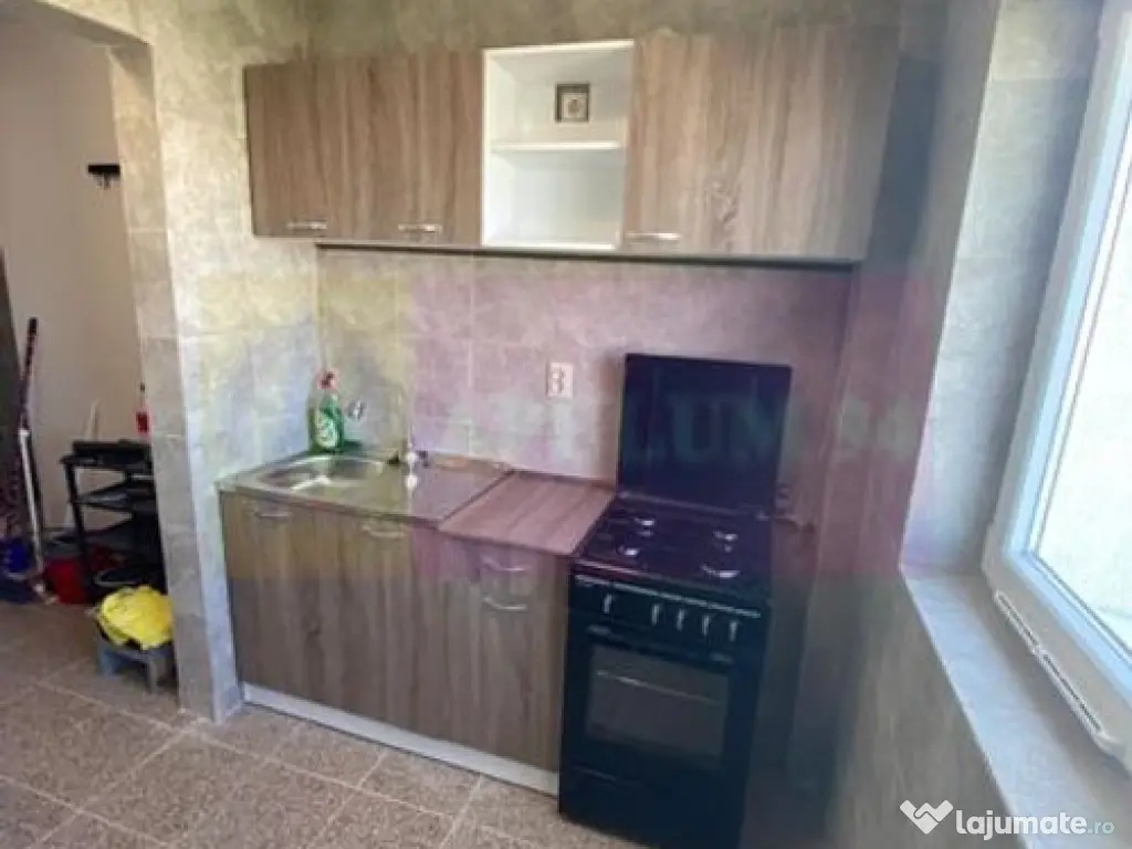 Garsoniera recent renovata si mobilata pe bdul Alexandru ...